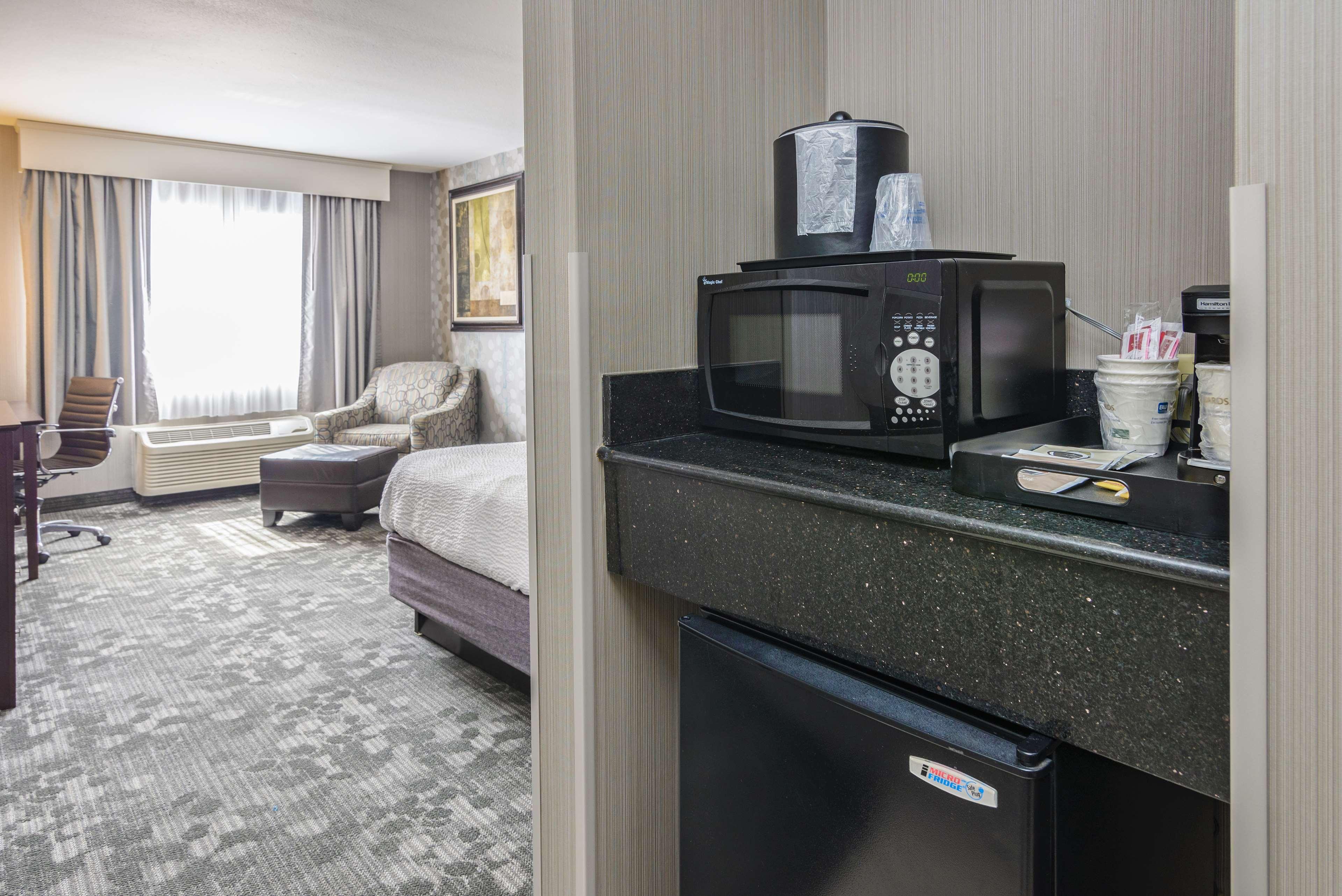 Best Western Concord Inn And Suites Eksteriør bilde
